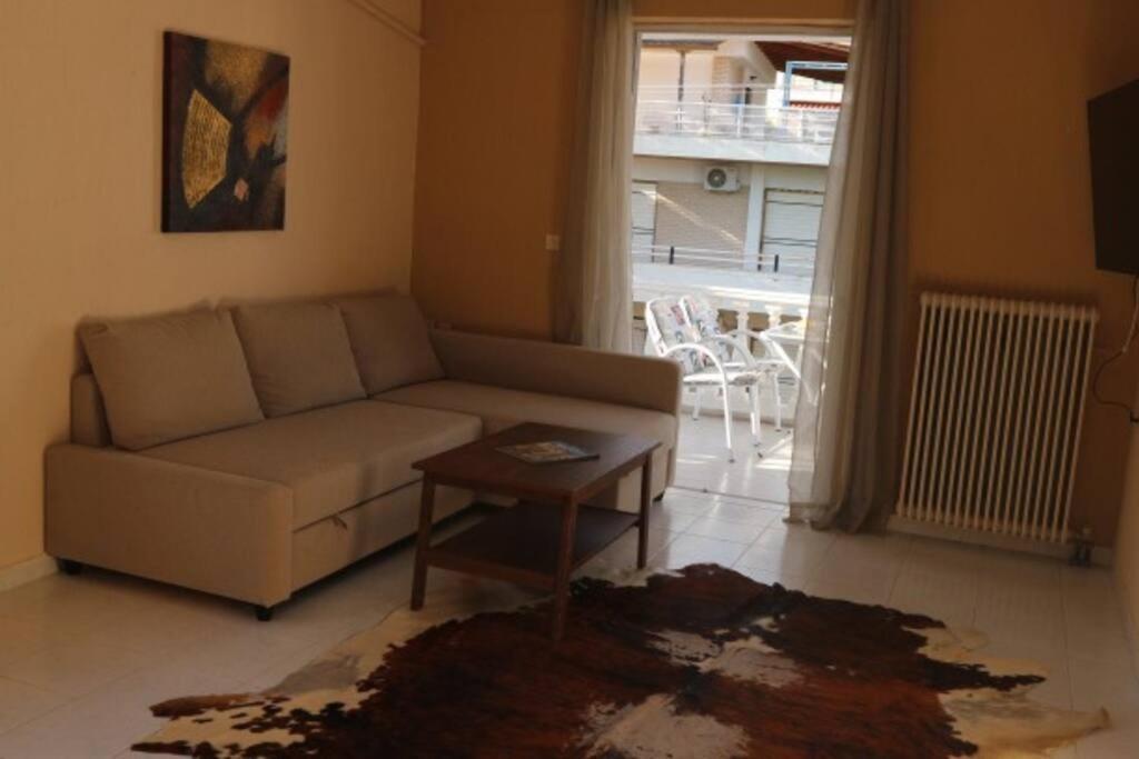 Anestis Apartment Akrata Exterior photo