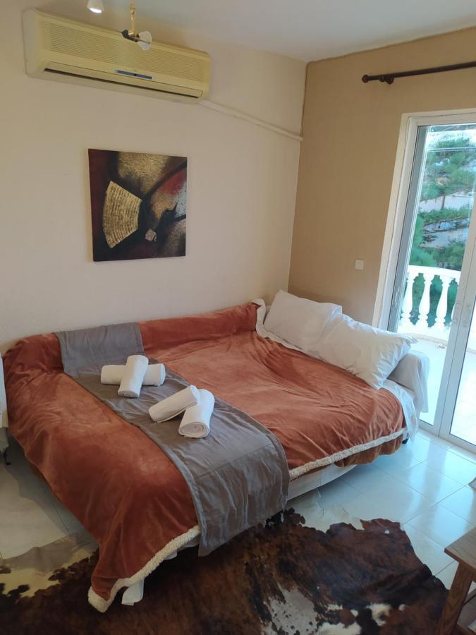 Anestis Apartment Akrata Exterior photo